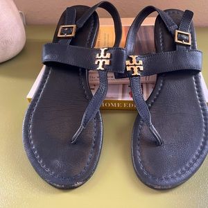 ✨NAVY TORY BURCH SANDALS✨
